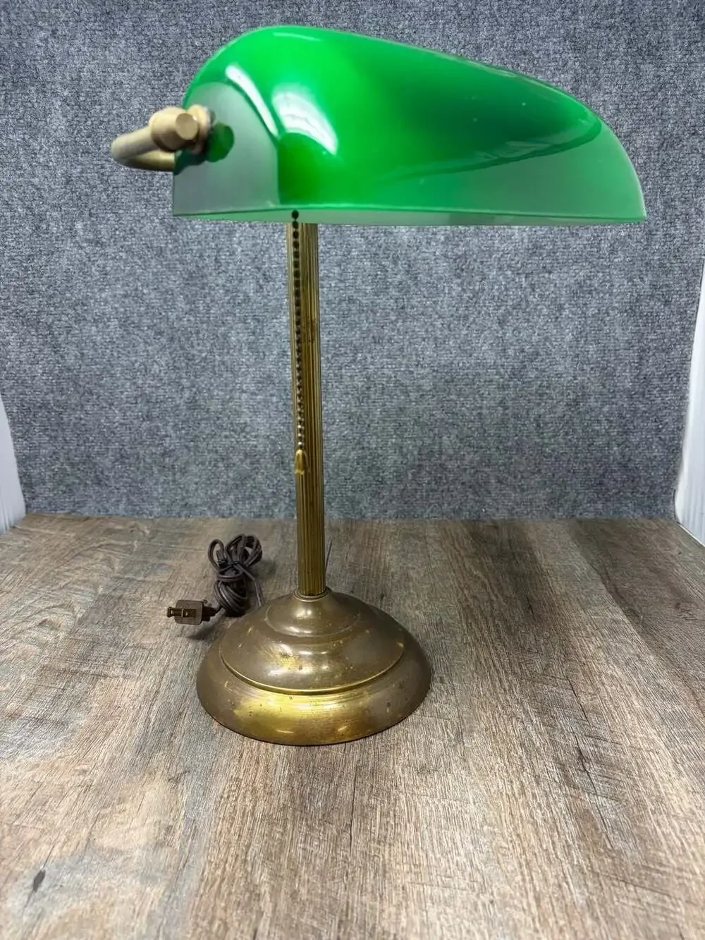 Vintage Bankers Desk Lamp with Emerald Green Glass Shade Brass Base & Pull Chain